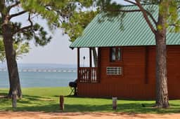 Cabin 5-Private Hot Tub-Lakefront-King Bed-Full Kitchen-Sleeping Loft-AC/Heat-Sleeps 6 - Image 3