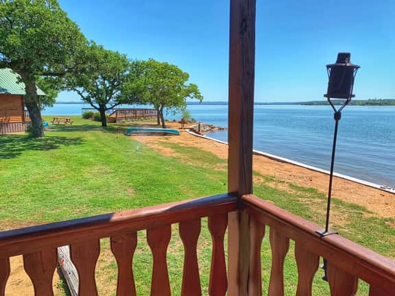 Cabin 2- Pet Friendly-Lakefront-King Bed-Full Kitchen-Sleeping Loft-AC/Heat/Sleeps 6 - Image 5
